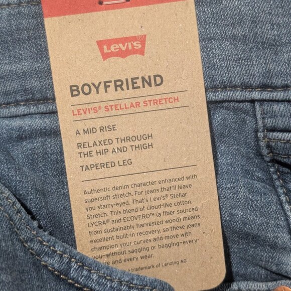 Levi's | Boyfriend Mid-Rise Jeans In Lapis Gem Medium Wash - Picture 9 of 12